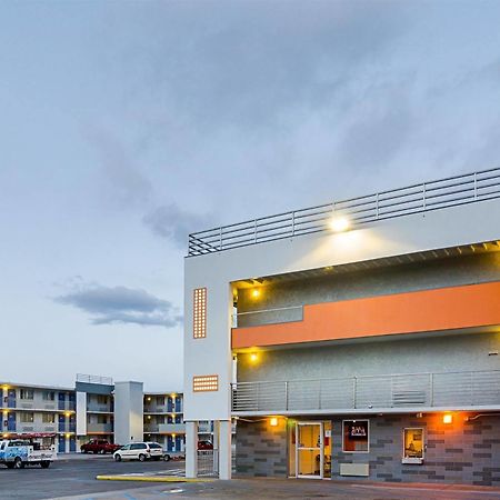 Motel 6- Denver, Co Downtown المظهر الخارجي الصورة