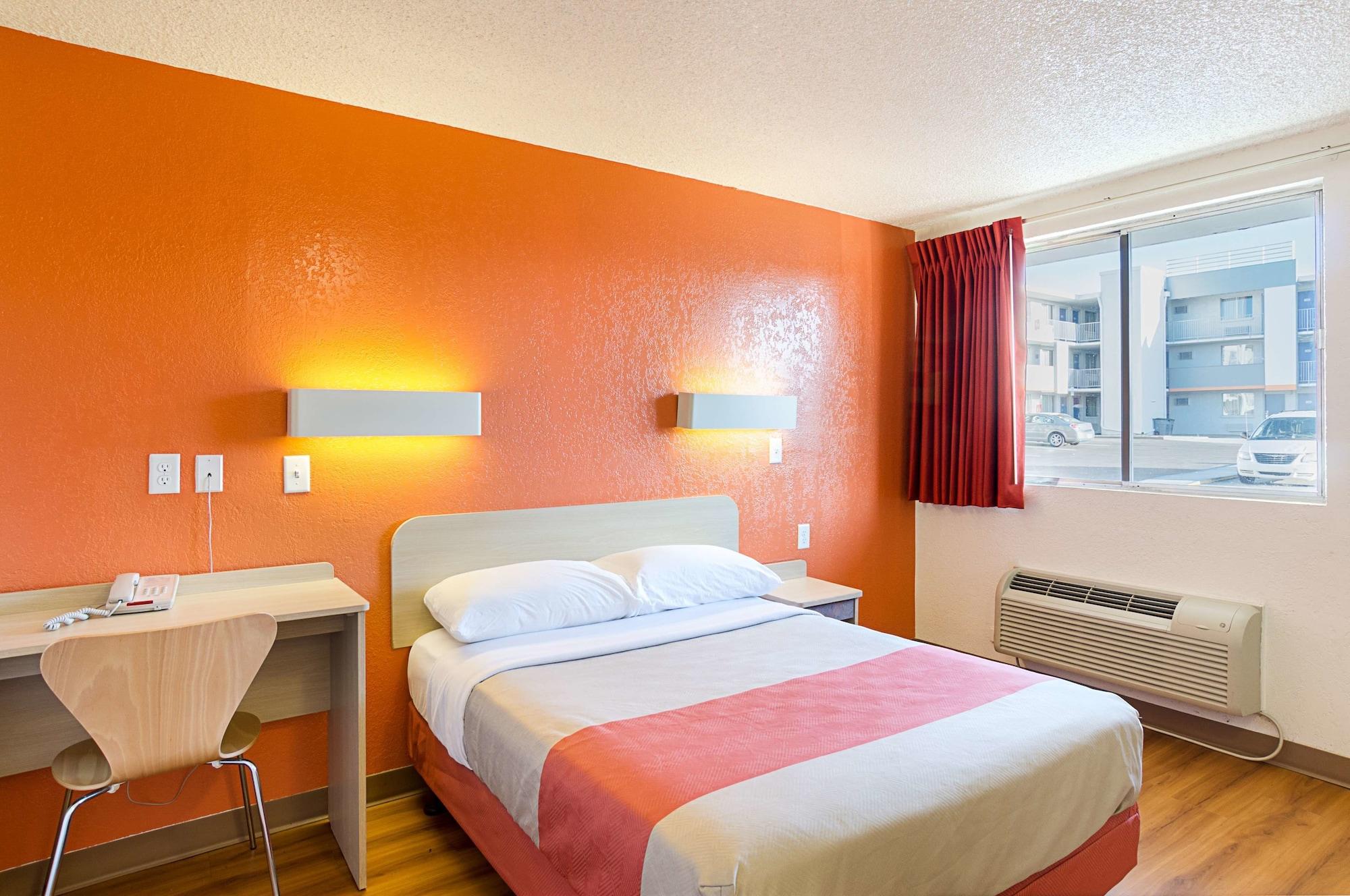 Motel 6- Denver, Co Downtown المظهر الخارجي الصورة