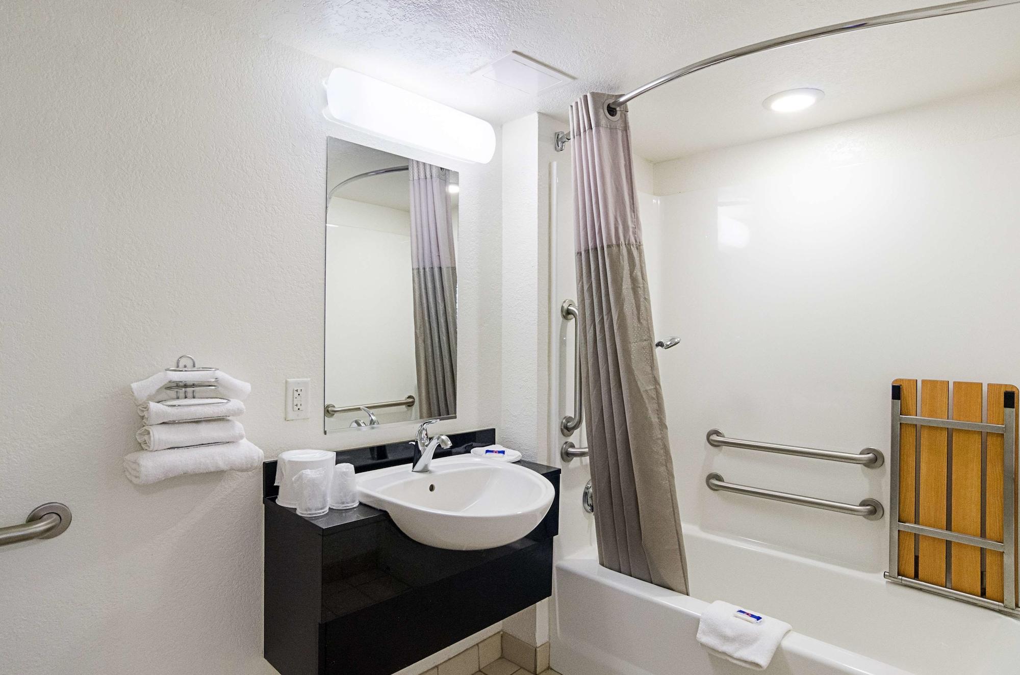 Motel 6- Denver, Co Downtown المظهر الخارجي الصورة