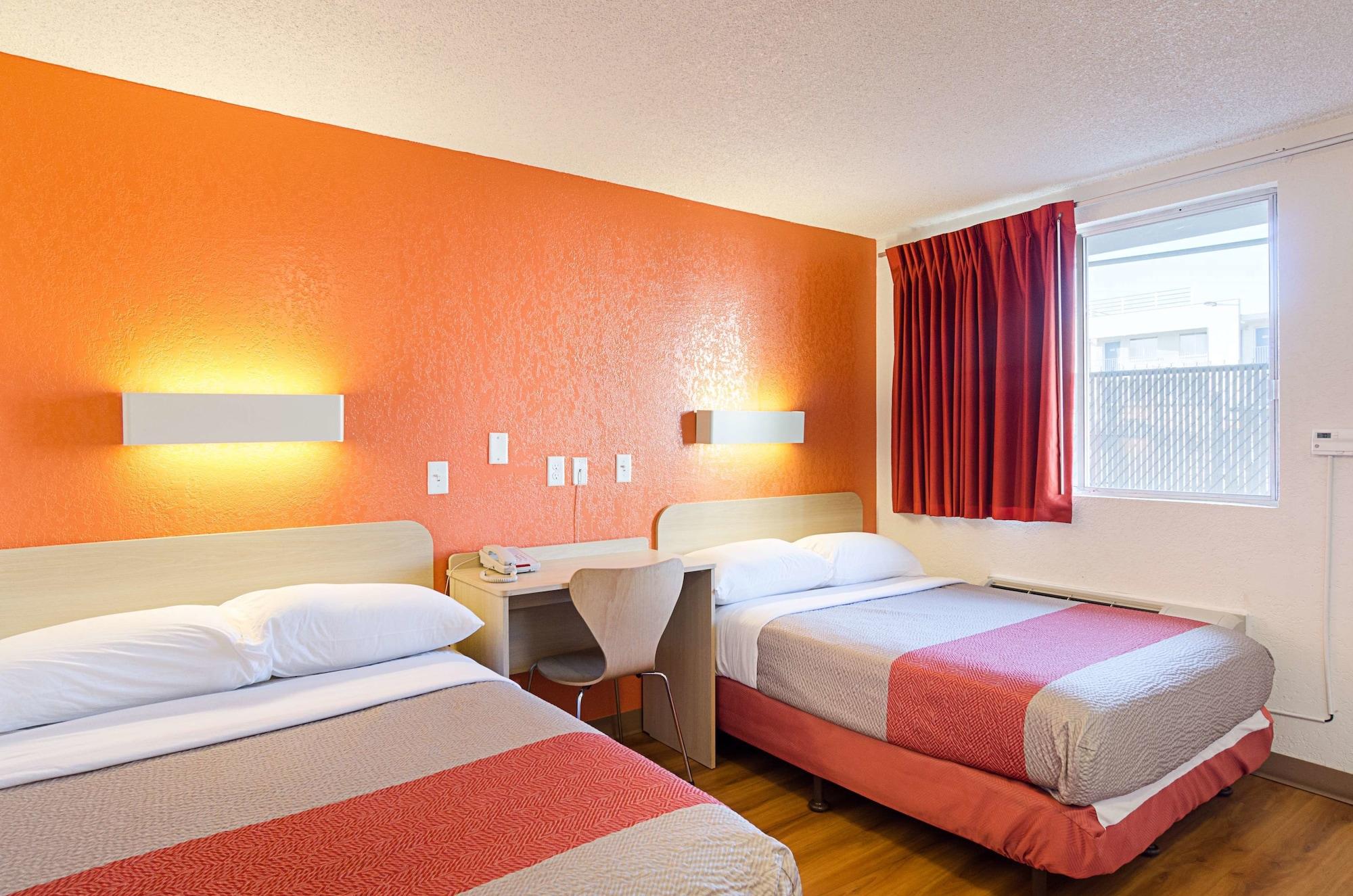Motel 6- Denver, Co Downtown المظهر الخارجي الصورة