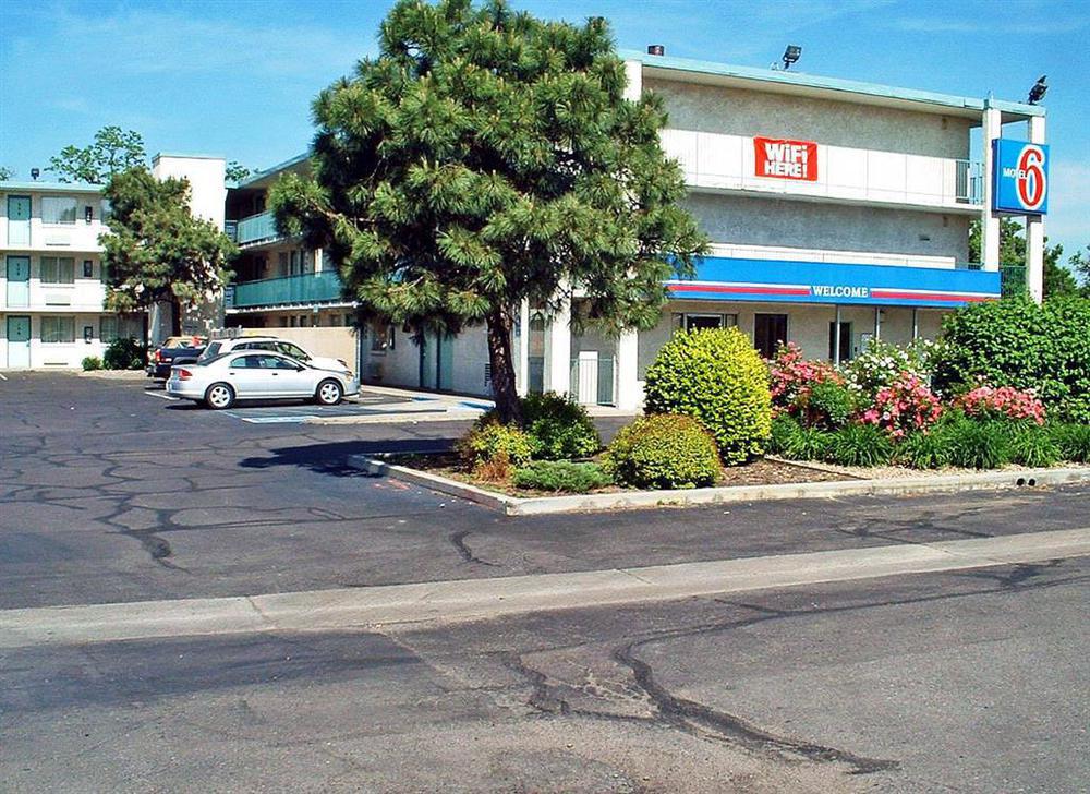 Motel 6- Denver, Co Downtown المظهر الخارجي الصورة
